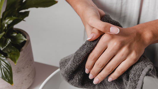 Soak Manicure